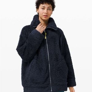 Lululemon Oh so Sherpa full zip -navy